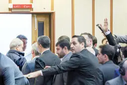 سیاه‌کاری اینترنتی/ نقدی بر اظهارات رئیس جمهور در مراسم 16 آذر و نسخه‌ای که برای خط‌های سفید پیچید