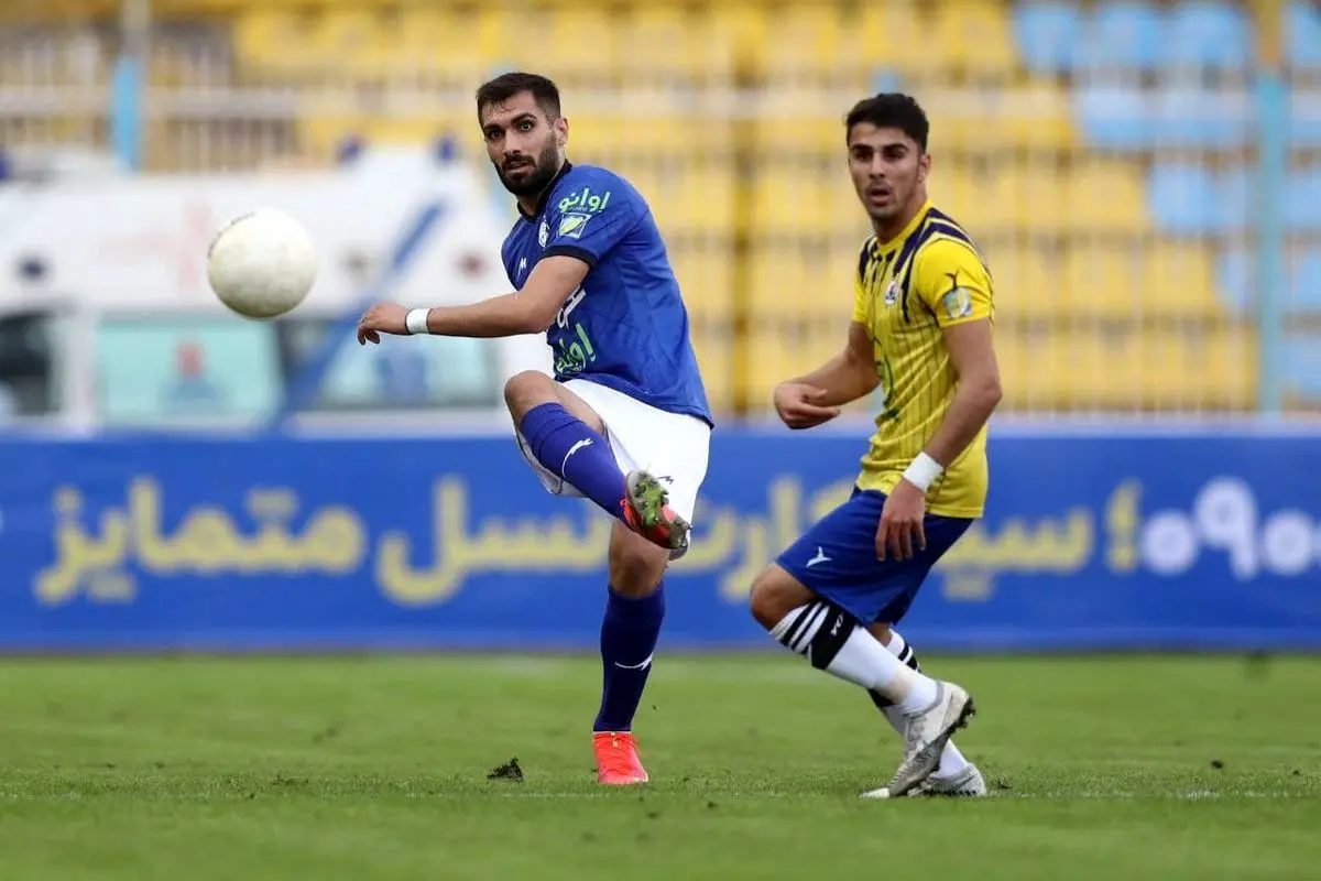 پرسپولیس با ستاره سابق استقلال به توافق رسید