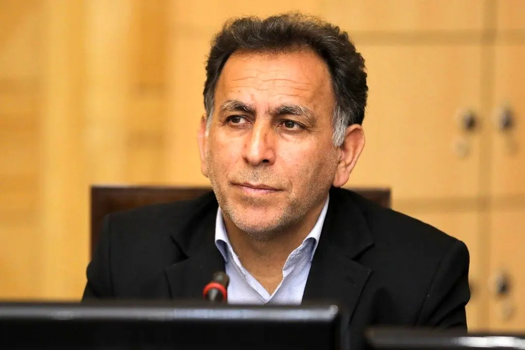 انتقاد یک نماینده مجلس از تندروهای بهارستان: همواره مخالف منافع ملی حرکت میکنند