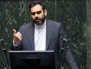 انتقاد نماینده مجلس از خطبه‌های نماز جمعه: دیگر انقلابی‌ها را راضی نمی‌کند