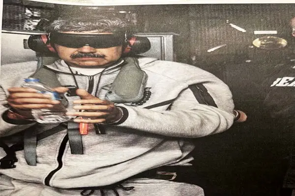 رسانه و قانون جنگل/ درباره عکسی از نیکلاس مادورو در لحظات سقوط