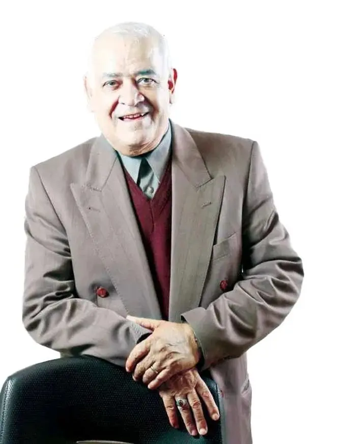 قصد دارند جامعه را سنتخواه نگه دارند