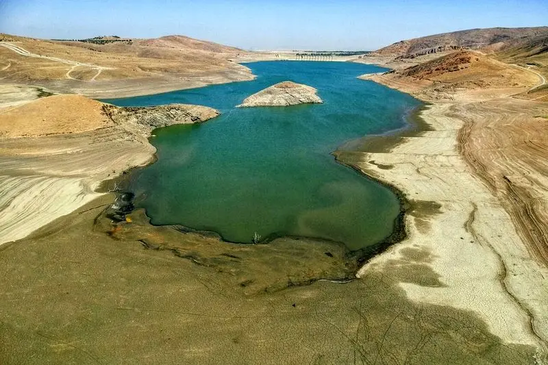 همدان همچنان تشنه