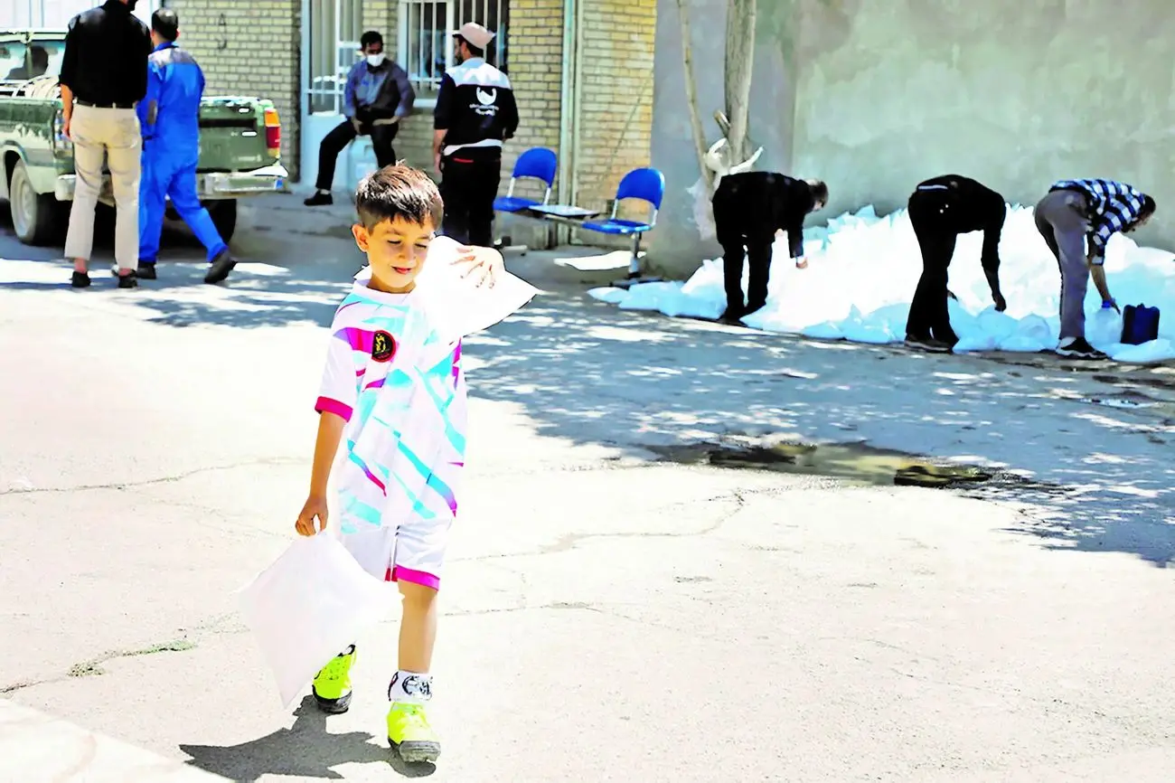 سیل آمد تشنگی آورد