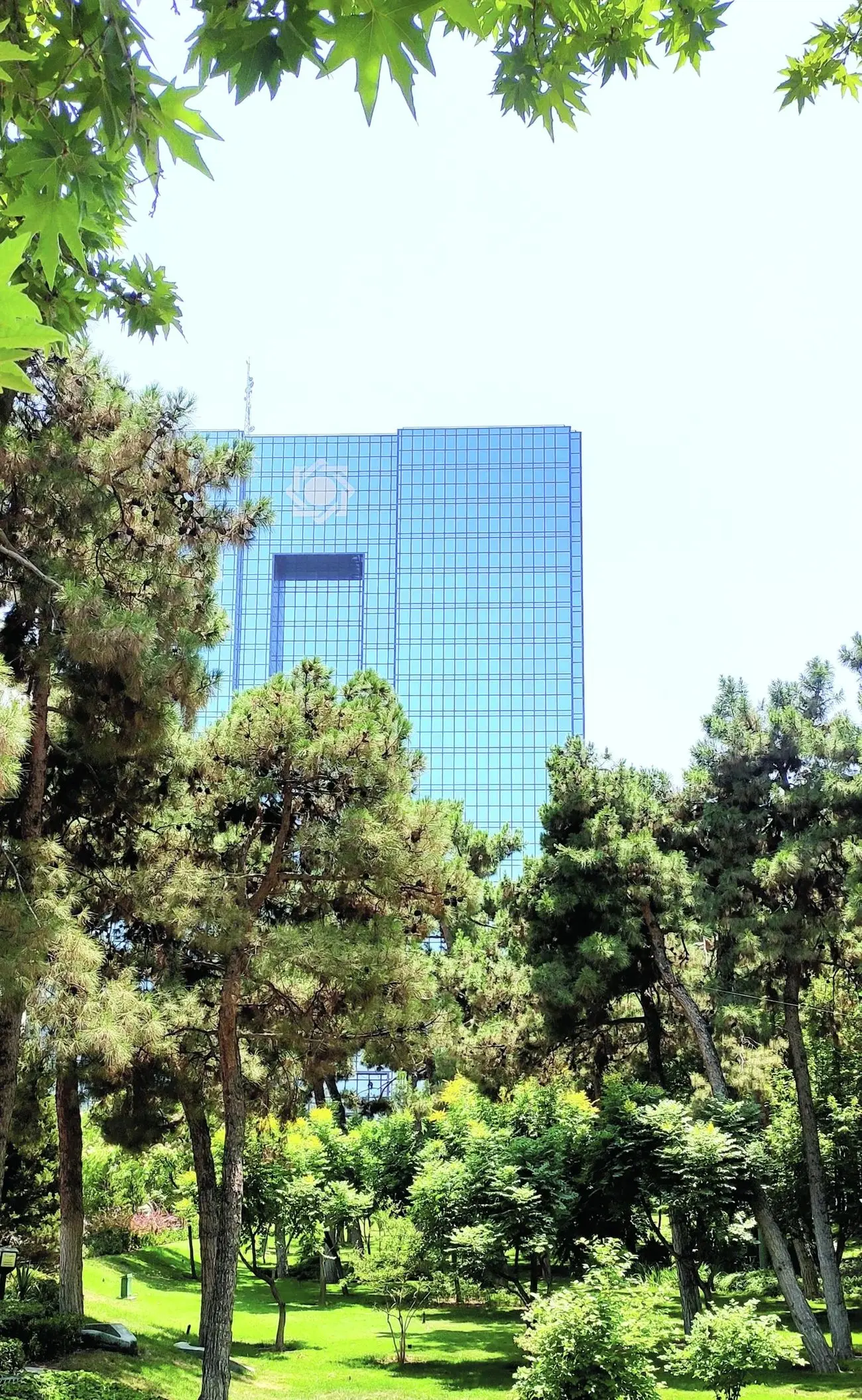 ناظـران شـرعی معجزه نمیکنند