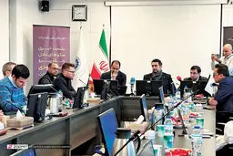 سـرگردان میان حدس و گمان / پلتفرم‏ های تبادل رمزارز پس از گذشت 5 روز از مسدود شدن درگاه‌‏های پرداخت خود
هنوز پاسخ روشنی از بانک مرکزی دریافت نکرده ‏اند