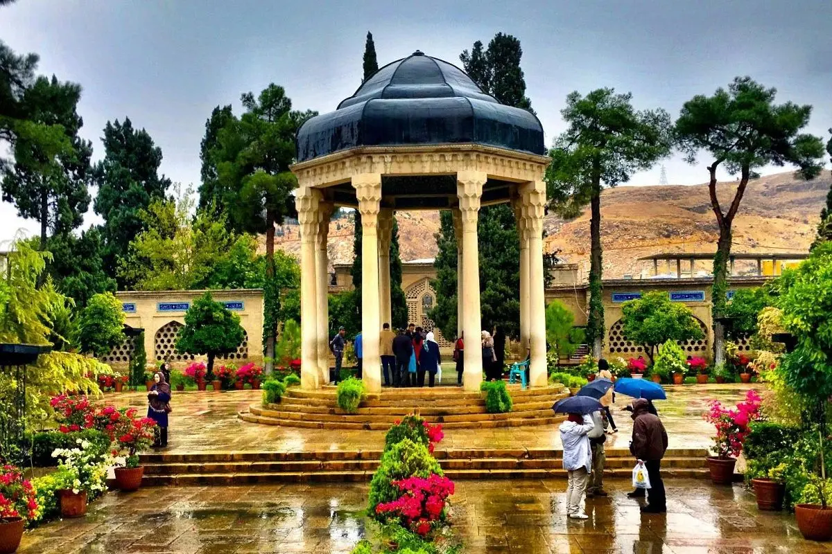 روزگاری‌ست که ما را نگران می‌دارد