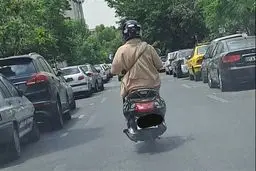 واکنش پلیس راهور به صدور گواهینامه موتورسیکلت برای زنان 