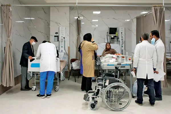 اعتـراض به تبعیض جدید/رزیدنت‌‏ها به تغییر نکردن تاریخ برگزاری آزمون دانشنامه بورد تخصصی پزشکی به دلیل در نظر نگرفتن شرایط جنگ ۱۲ روزه و آسیب‌‏های روانی آن معترض‏‌اند