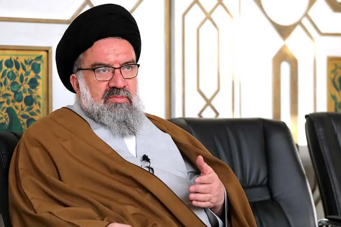 ترامپ احمق است
