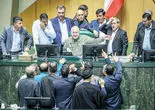 تندروها تنها شدند/بررسی همراه نشدن اکثریت نمایندگان با طرح‌های چندفوریتی پس از جنگ  12 روزه