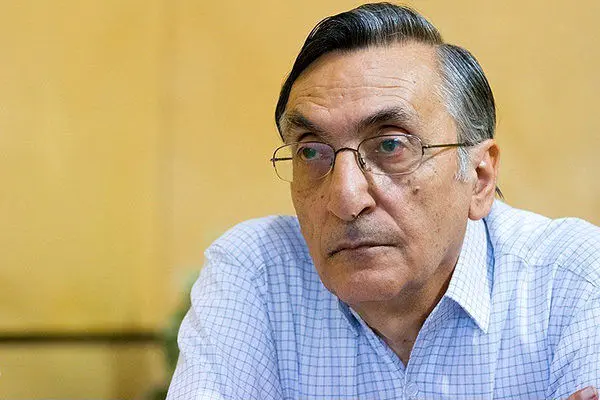 آرام و عمیق همچو اقیانوس