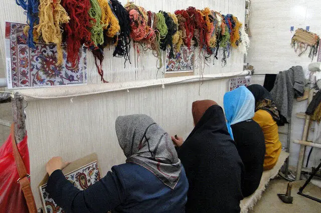 خدمات جامع درمانی و پیشگیرانه برای زنان سرپرست خانوار و خانوادههایشان
