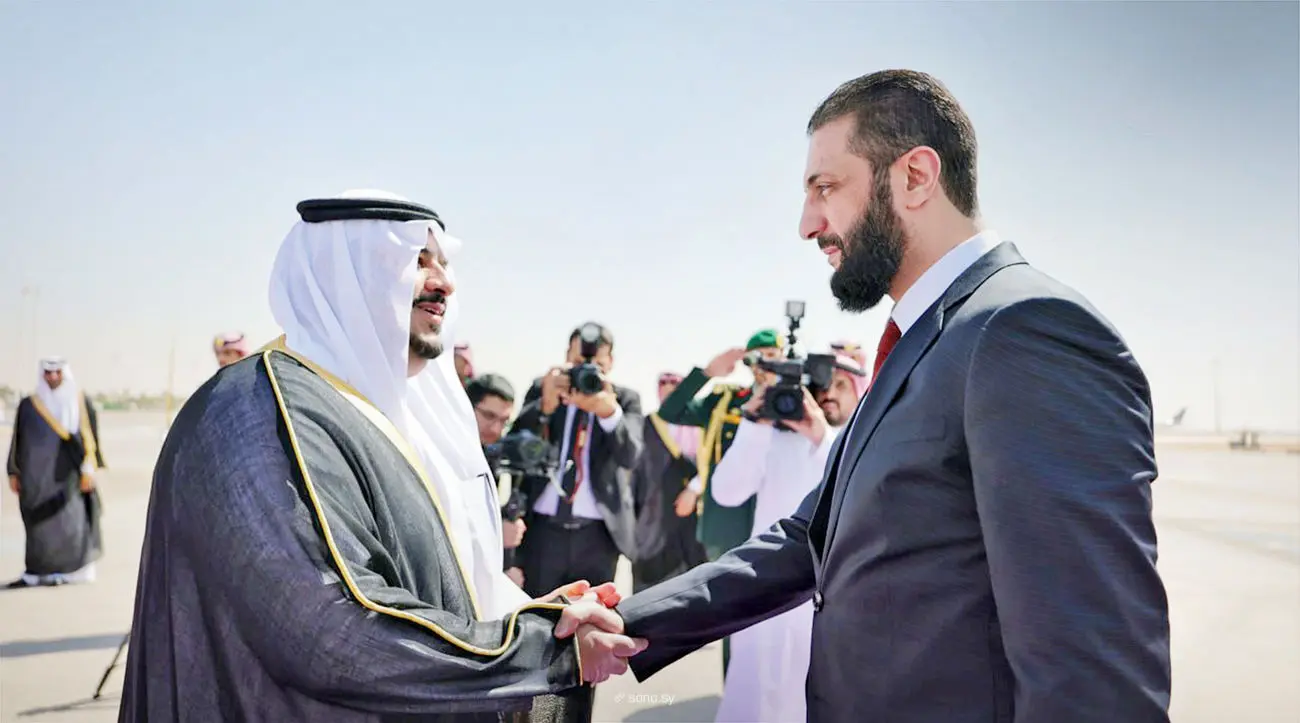 جولانی با دعوت رسمی ولیعهد عربستان به ریاض سفر کرد/افزایش تحرکات دیپلماتیک سوریه