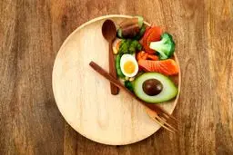 با این رژیم غذایی، عملکرد مغزتان را بهبود دهید 