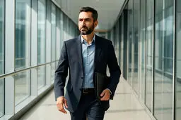 ثبت شرکت در 5 روز: ماجرای قانونی کردن کسب و کارم