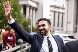 سوسیالیست مسلمان/درباره زهران ممدانی نامزد 34 ساله دموکرات‌ها که به شهرداری نیویورک رسید