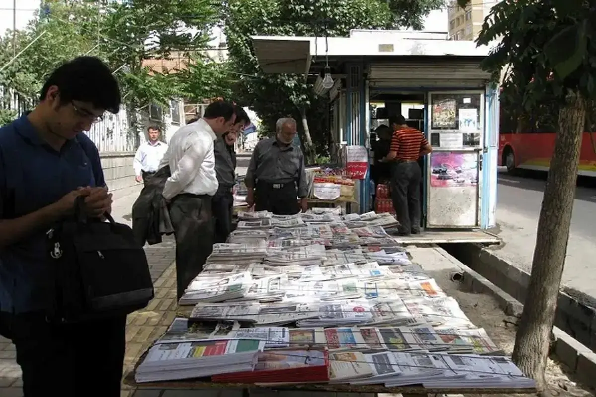 سکوت مومنانه تندروها/بررسی واکنش روزنامهها به بازداشت بستگان کاظم صدیقی