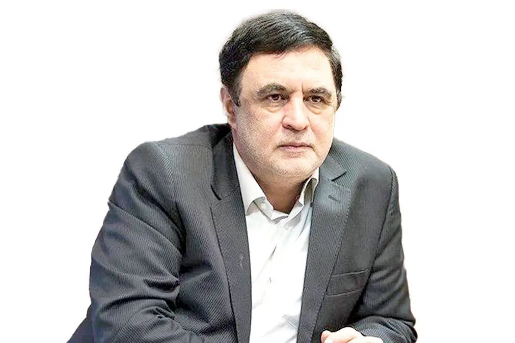ناصر ایمانی تحلیلگر سیاسی اصولگرا: با اهداف سیاسی تبعات مکانیسم ماشه را بزرگنمایی میکنند