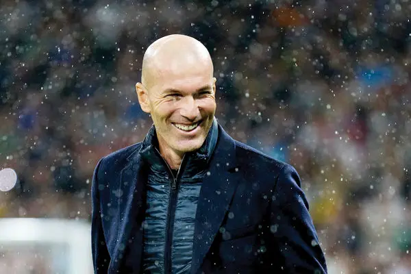 بازگشت زیزو/بررسی آینده مربی‌گری زین‌الدین زیدان که قصد دارد بعد از 5 سال خانه‏‌نشینی بار دیگر به تیتر یک رسانه‌‏ها تبدیل شود