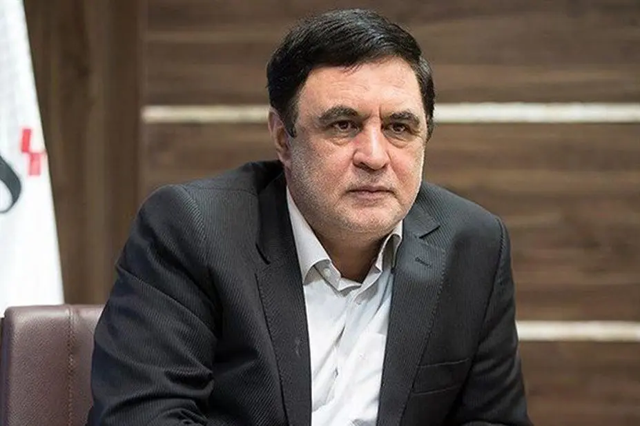 ناصر ایمانی روزنامهنگار و تحلیلگر سیاسی اصولگرا:حمله به دولت خیانت است