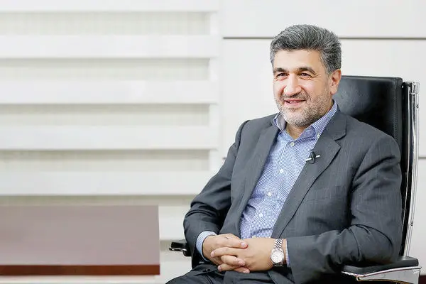 ترس نقدینگی از بازار سرمایه/کارشناسان میزان تحقق وعده‌‏های رئیس سازمان بورس برای مثبت شدن شاخص‌‏ها را ارزیابی کردند