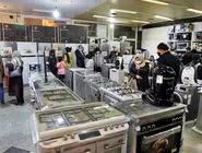  بازار لوازم خانگی بی‌مشتری/افزایش قیمت‌‏ها باعث شد که تعمیرکاران جای فروشندگان بازار لوازم خانگی را بگیرند