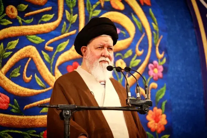 علم‌الهدی:  بی‌حجابی و بی‌عفتی، یک ویروس است که جلوی آن را نگرفتند