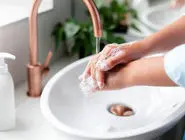 راهنمای جامع خرید عمده انواع شوینده: چگونه کیفیت را فدای صرفه‌جویی نکنیم؟