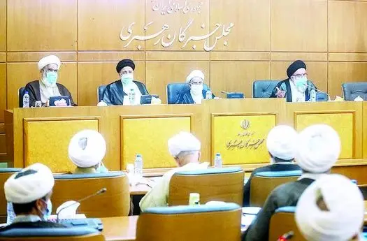نارضایتی خبرگان از وضع موجود