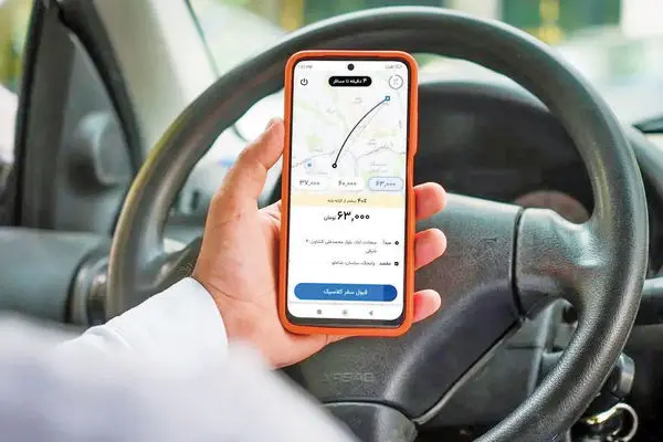 گـره کـور بیمـه/تفسیر متفاوت سازمان تامین اجتماعی و پلتفرم‌های تاکسی اینترنتی از متن قانون رانندگان را از حق برخورداری از پوشش بیمه‌ای‌محروم ساخته است