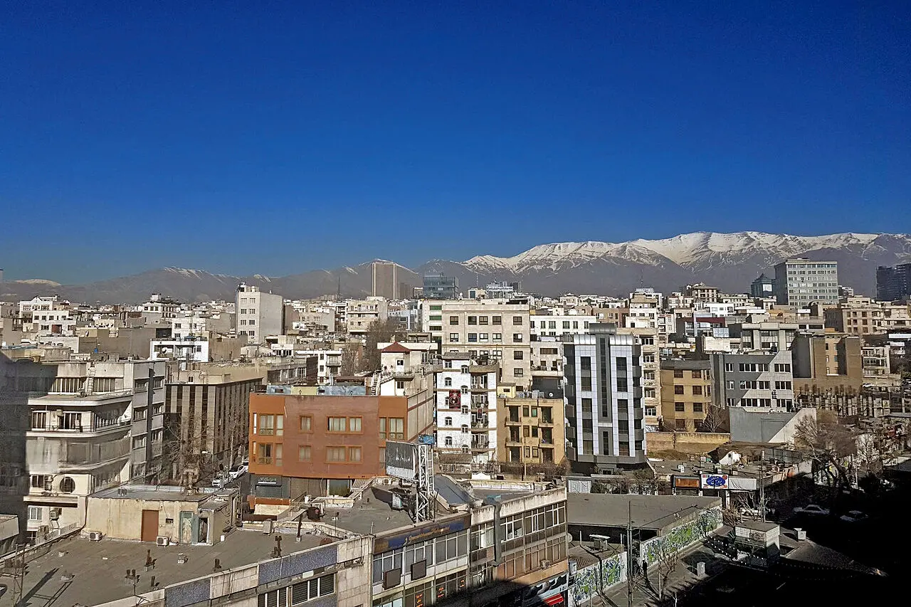 ریزش ادامهدار قیمت مسکن/جنگ 12 روزه و خروج مهاجران از کشور معاملات بازار مسکن را قفل کرد
