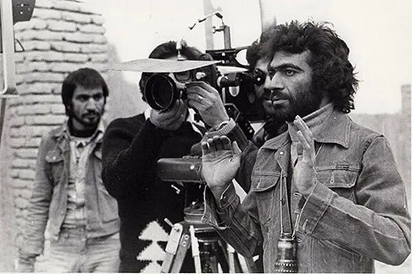 فیلم می‏‌ساخت اما نه به هر قیمت/به یاد ناصر تقوایی که واژه‏‌ها را بیش از تصویر دوست می‏‌داشت