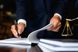 دفتر وکالت چیست و چه خدماتی دارد ؟