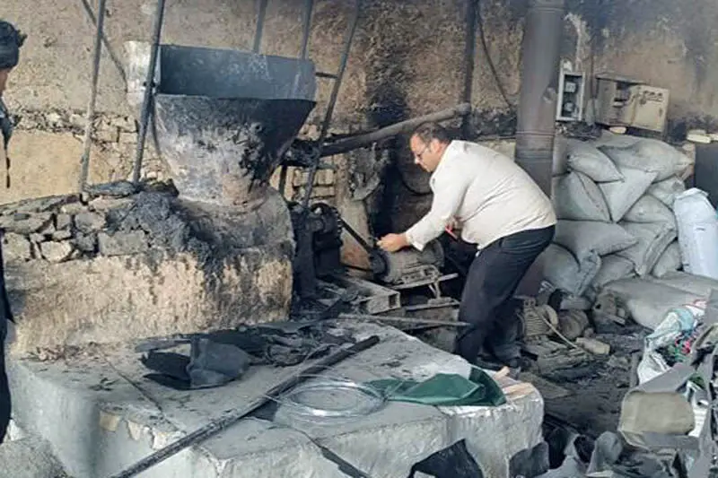 پلمب دو واحد آلاینده غیرمجاز در قرچک با دستور قضایی