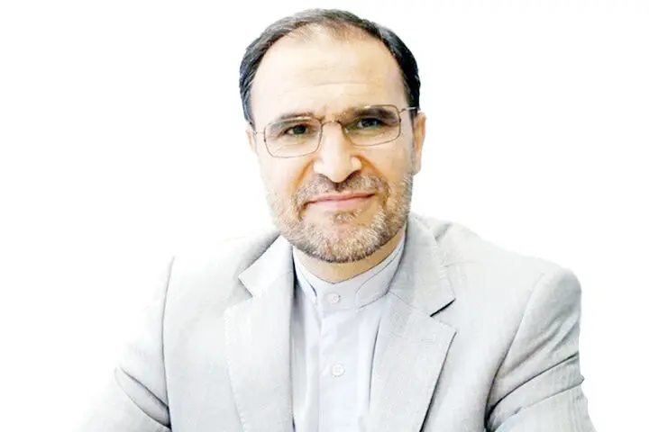 احمد آریایینژاد نماینده ملایر: از روز اول عدم کفایت پزشکیان مطرح بود