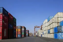 تجارت مسیر توسعه ایران/عدم قطعیت در علم اقتصاد سم مهلک توسعه است