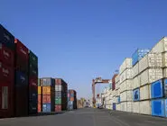 تجارت مسیر توسعه ایران/عدم قطعیت در علم اقتصاد سم مهلک توسعه است