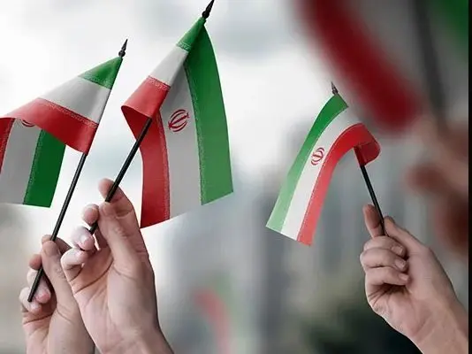 بیانیۀ ۱۹۱ چهرۀ دانشگاهی: روز ایستادن پای ایران است
