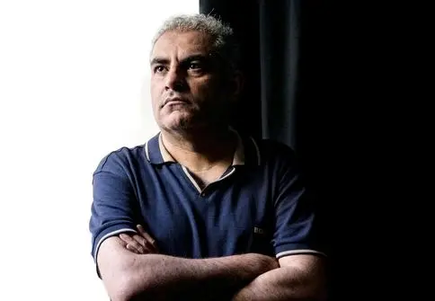 دنباله روی مجازی نمی شویم/روایت محمدجـواد روح سردبیر روزنامه هم‌‏میهن از رویـکرد های روزنـامــه و تــجربه‌هـای کـــاری‌اش 