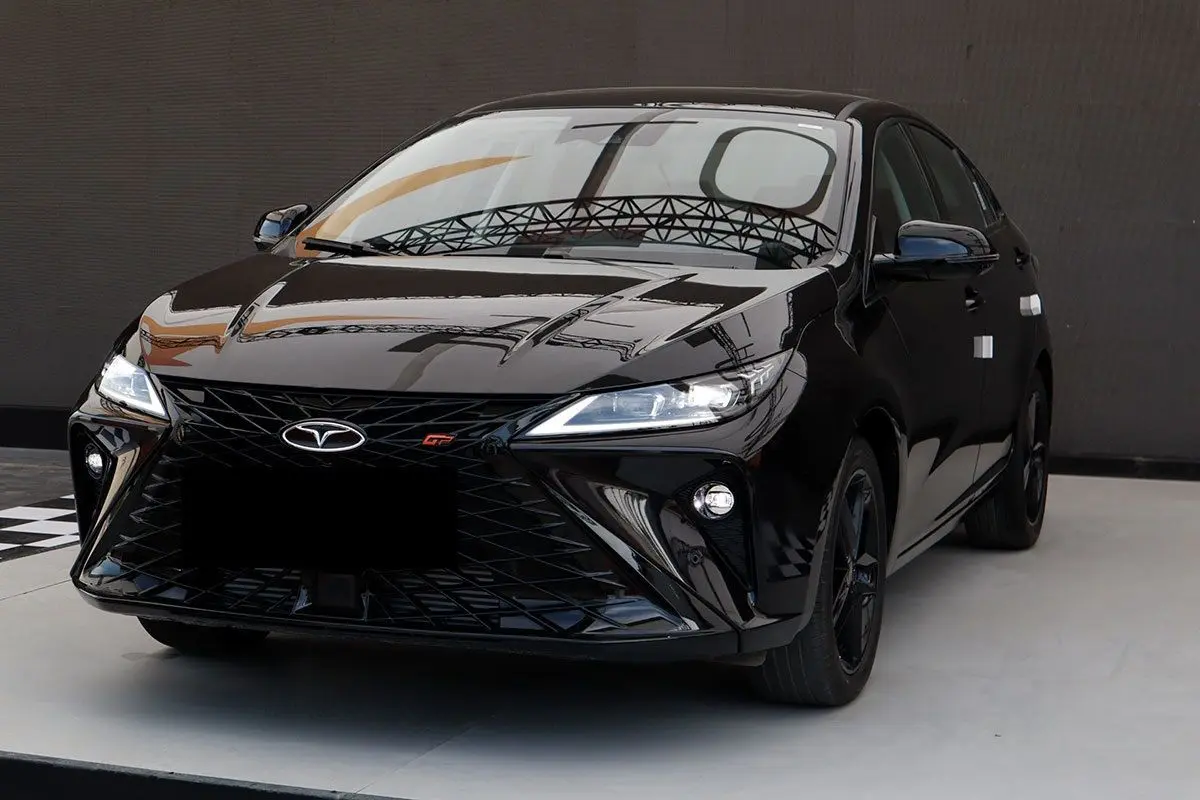 آخرین قیمت خودروی خارجی؛ امروز سه‌شنبه 27 آبان 1404