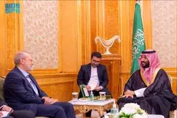 دیدار با مقامات عالی رتبه عربستان و رایزنی اقتصادی در دستور کار لاریجانی