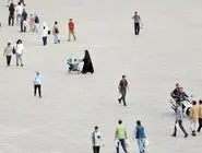 تصویر واقعی/درباره عکسی از خلوتی نمایشگاه کتاب 