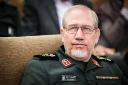 ترامپ موجب افول آمریکا می‌شود