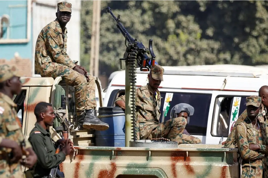 ابوظبی سکوت غرب را خریده/فرمانده ارشد ارتش سودان، امارات را پشتیبان فاجعه می‌خواند