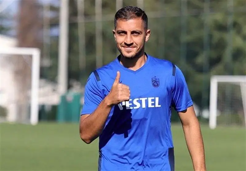ملیپوش محبوب استقلالیها پیشنهاد پرسپولیس را رد کرد