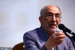 حسین علایی:  با جنگ نمی‌توان مردم ایران را به زانو درآورد