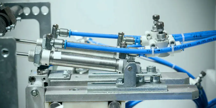 هوای فشرده چگونه باعث حرکت ربات‌ها می‌شود