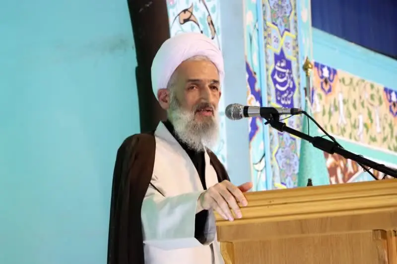 امام جمعه ساری: ترامپ حرف یزید را میزند