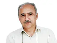 مرتضی افقه اقتصاددان: هفت سال است در شرایط جنگی هستیم